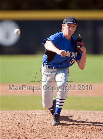 Thumbnail 2 in Bishop Amat vs. Edison (Diamond Sports National Classic) photogallery.