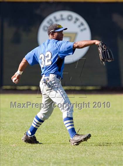 Thumbnail 1 in Bishop Amat vs. Edison (Diamond Sports National Classic) photogallery.