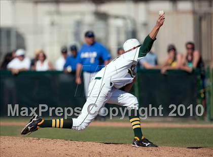 Thumbnail 3 in Bishop Amat vs. Edison (Diamond Sports National Classic) photogallery.