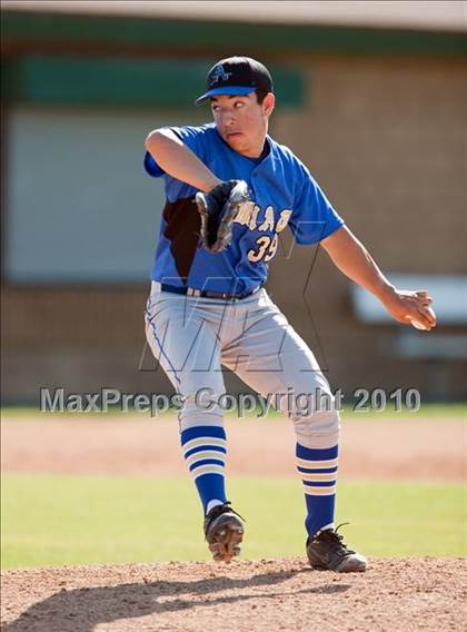 Thumbnail 2 in Bishop Amat vs. Edison (Diamond Sports National Classic) photogallery.