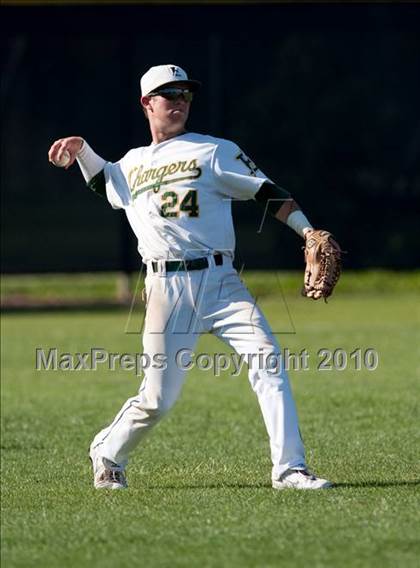 Thumbnail 2 in Bishop Amat vs. Edison (Diamond Sports National Classic) photogallery.