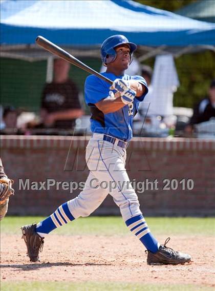 Thumbnail 3 in Bishop Amat vs. Edison (Diamond Sports National Classic) photogallery.