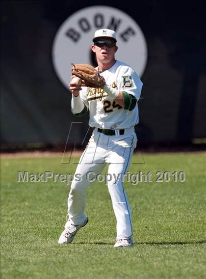 Thumbnail 1 in Bishop Amat vs. Edison (Diamond Sports National Classic) photogallery.