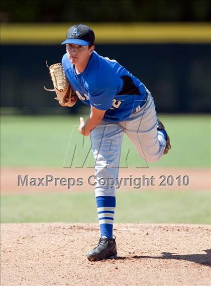 Thumbnail 1 in Bishop Amat vs. Edison (Diamond Sports National Classic) photogallery.