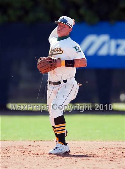 Thumbnail 2 in Bishop Amat vs. Edison (Diamond Sports National Classic) photogallery.