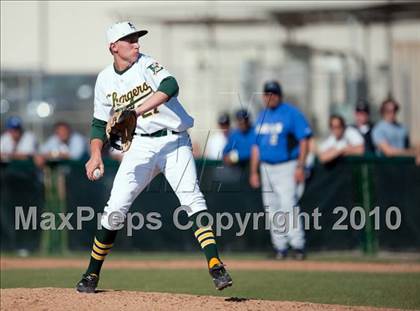 Thumbnail 2 in Bishop Amat vs. Edison (Diamond Sports National Classic) photogallery.