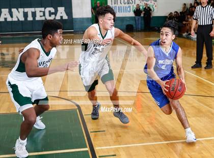 Thumbnail 1 in Sierra @ Manteca photogallery.