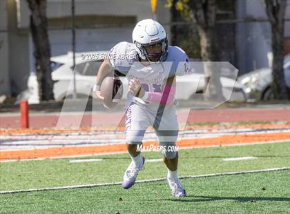 Thumbnail 3 in JV: Castlemont @ Balboa photogallery.