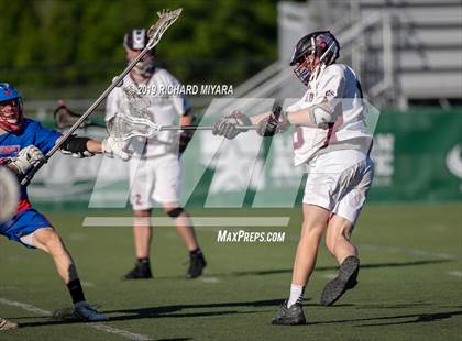 Thumbnail 1 in Derryfield vs. Winnacunnet (NHIAA D2 Final) photogallery.
