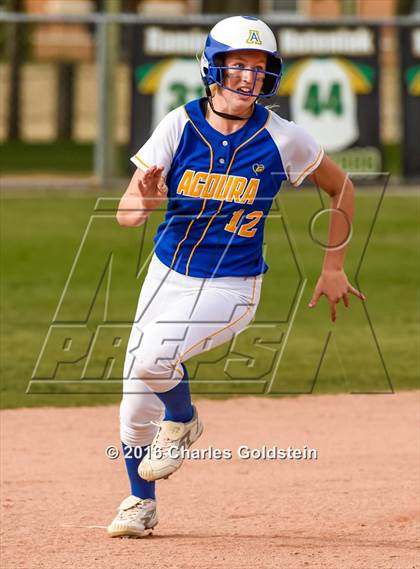 Thumbnail 2 in Agoura vs Royal photogallery.