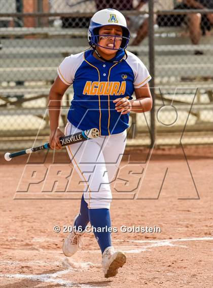 Thumbnail 1 in Agoura vs Royal photogallery.