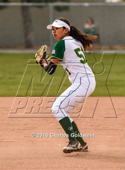 Thumbnail 1 in Agoura vs Royal photogallery.