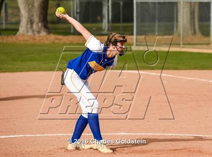 Thumbnail 2 in Agoura vs Royal photogallery.