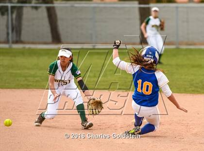 Thumbnail 2 in Agoura vs Royal photogallery.