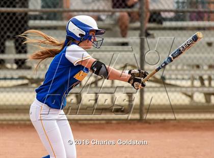 Thumbnail 1 in Agoura vs Royal photogallery.