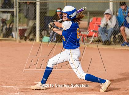 Thumbnail 2 in Agoura vs Royal photogallery.