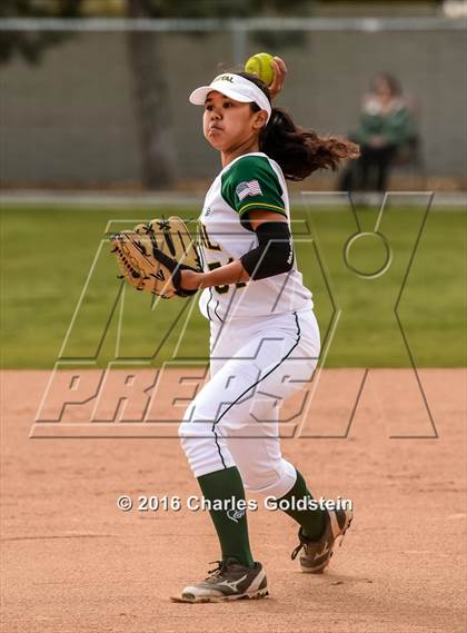 Thumbnail 2 in Agoura vs Royal photogallery.