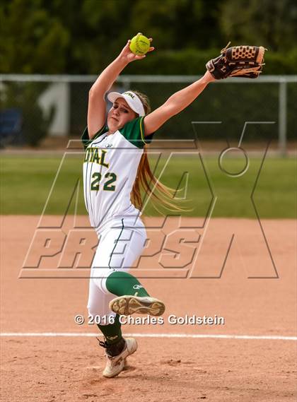 Thumbnail 1 in Agoura vs Royal photogallery.
