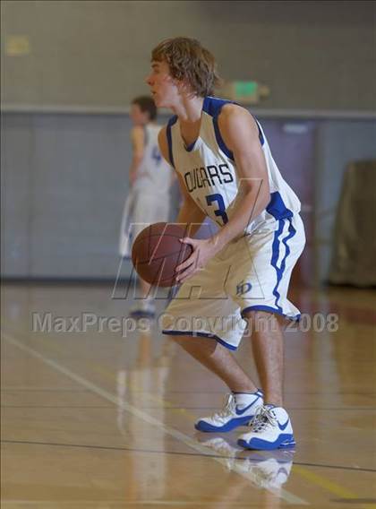 Thumbnail 1 in El Dorado vs. Casa Roble (Cordova Christmas Classic) photogallery.