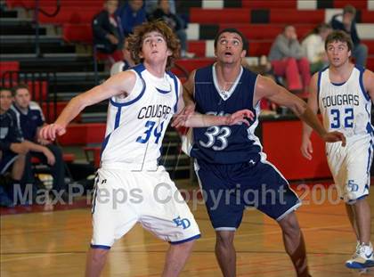 Thumbnail 1 in El Dorado vs. Casa Roble (Cordova Christmas Classic) photogallery.