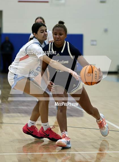 Thumbnail 1 in Cuthbertson @ Ballantyne Ridge photogallery.