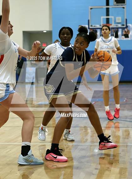 Thumbnail 1 in Cuthbertson @ Ballantyne Ridge photogallery.