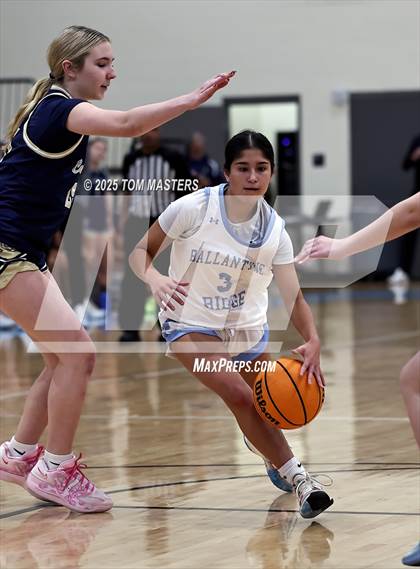 Thumbnail 1 in Cuthbertson @ Ballantyne Ridge photogallery.