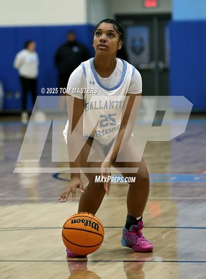 Thumbnail 3 in Cuthbertson @ Ballantyne Ridge photogallery.