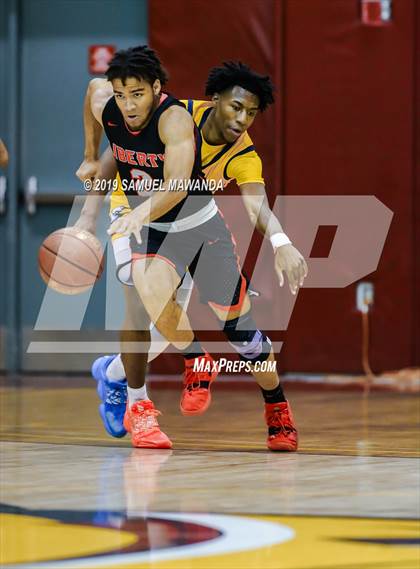 Thumbnail 2 in Rancho Christian vs. Liberty (SoCal Vegas Showdown) photogallery.