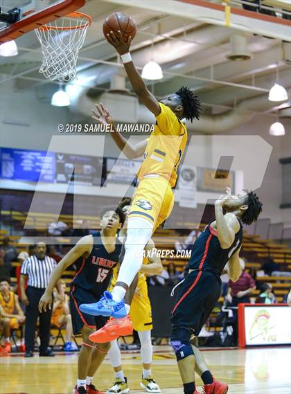 Thumbnail 3 in Rancho Christian vs. Liberty (SoCal Vegas Showdown) photogallery.