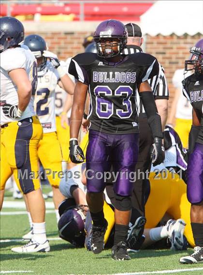 Thumbnail 1 in  Everman vs. Highland Park ( Tom Landry Classic ) photogallery.