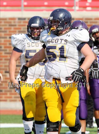 Thumbnail 3 in  Everman vs. Highland Park ( Tom Landry Classic ) photogallery.