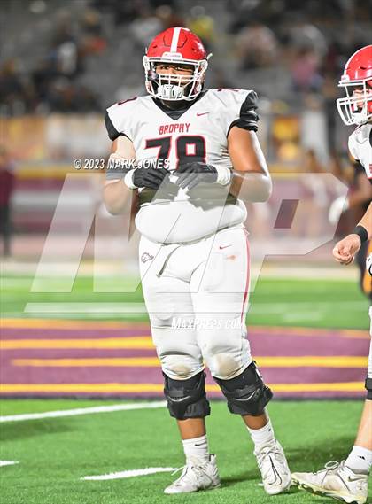 Thumbnail 1 in Brophy College Prep @ Mountain Pointe photogallery.