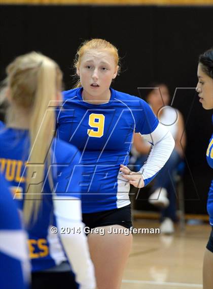 Thumbnail 2 in California School for the Deaf vs. Cloverdale (Nor-Cal Invitational) photogallery.