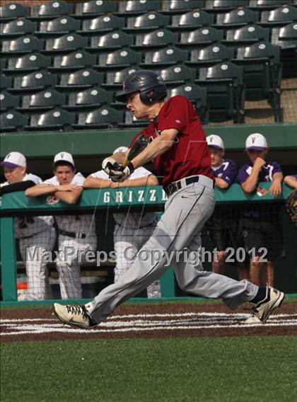 Thumbnail 3 in Valmeyer vs. Gibault Catholic photogallery.