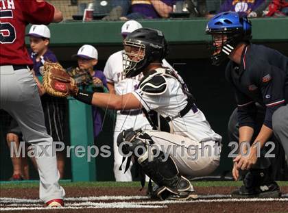 Thumbnail 2 in Valmeyer vs. Gibault Catholic photogallery.