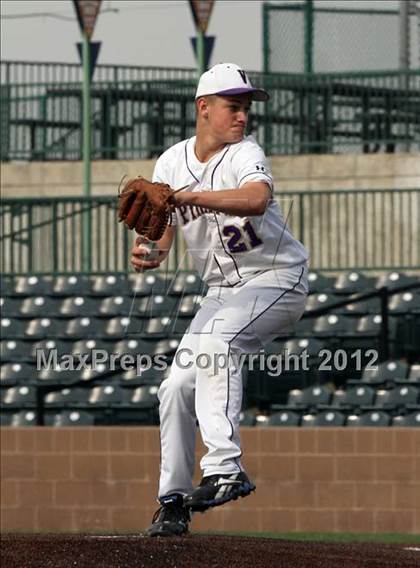 Thumbnail 2 in Valmeyer vs. Gibault Catholic photogallery.