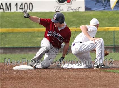 Thumbnail 2 in Valmeyer vs. Gibault Catholic photogallery.