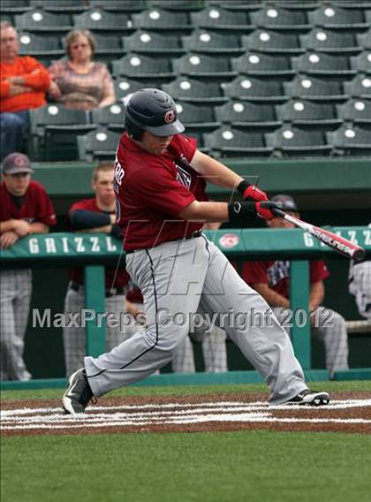 Thumbnail 2 in Valmeyer vs. Gibault Catholic photogallery.
