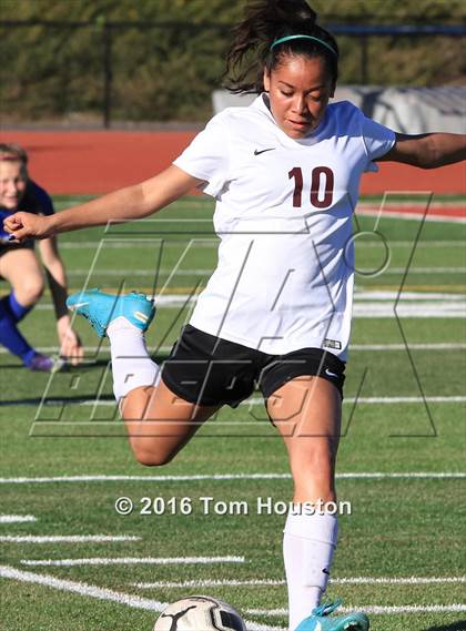 Thumbnail 2 in Covina vs San Dimas photogallery.