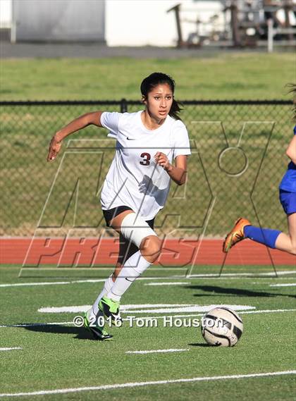 Thumbnail 1 in Covina vs San Dimas photogallery.