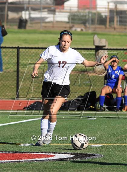 Thumbnail 2 in Covina vs San Dimas photogallery.