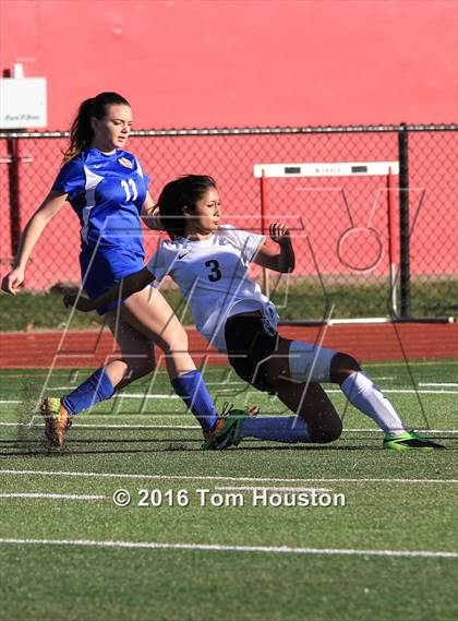 Thumbnail 1 in Covina vs San Dimas photogallery.