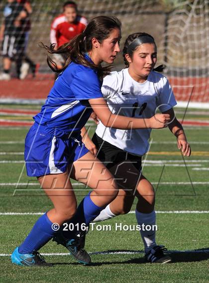 Thumbnail 2 in Covina vs San Dimas photogallery.