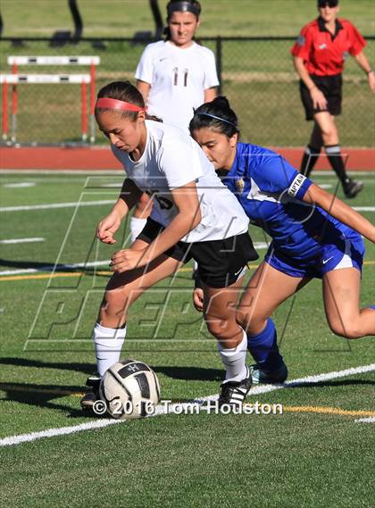 Thumbnail 3 in Covina vs San Dimas photogallery.