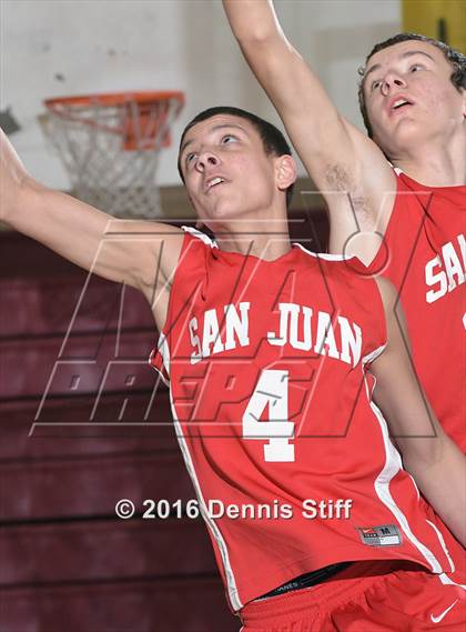 Thumbnail 2 in San Juan @ Encina Prep photogallery.