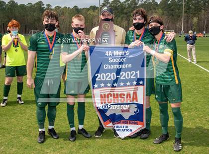 Thumbnail 2 in Myers Park vs. Cardinal Gibbons (2 of 2 - NCHSAA 4A Final - Team Photos, Awards, Pre-Game, and Post-Game) photogallery.