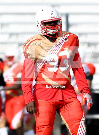 Thumbnail 2 in St. Edward @ Urban Prep-Bronzeville (IHSA Class 4A 1st Round Playoff) photogallery.