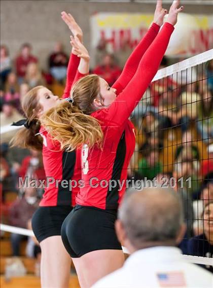 Thumbnail 2 in Bakersfield @ Centennial (CIF CS Playoffs) photogallery.