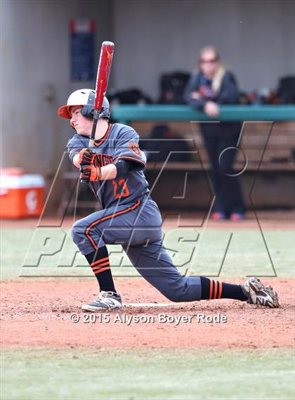 Thumbnail 2 in St. Thomas Aquinas vs. Huntington Beach (National High School Invitational) photogallery.